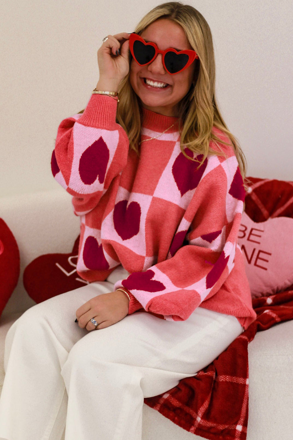 Pink Plus Size Heart Colorblock Mock Neck Lantern Sleeve Sweater